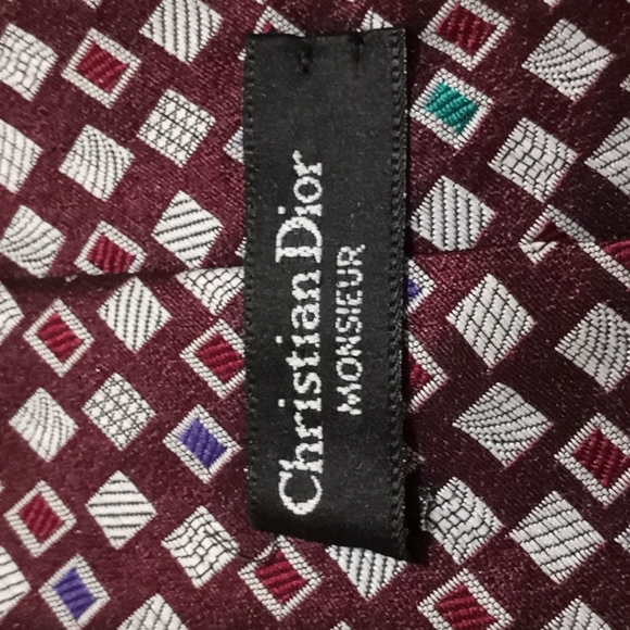 ❤3 for $20❤ Christain Dior Mens  Tie Maroon,green, purple - Picture 3 of 5